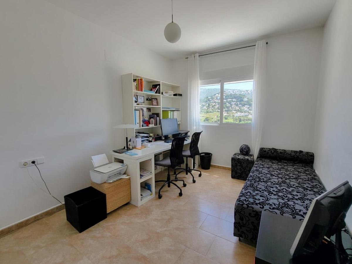 Villa in Moraira, Alicante, Spain 4 bedrooms, 287 sq.m. No. 80347