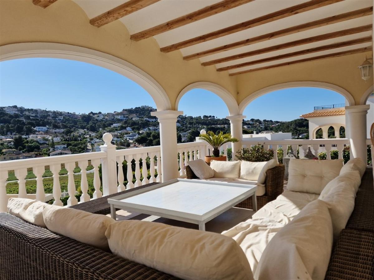 Villa in Moraira, Alicante, Spain 4 bedrooms, 287 sq.m. No. 80347