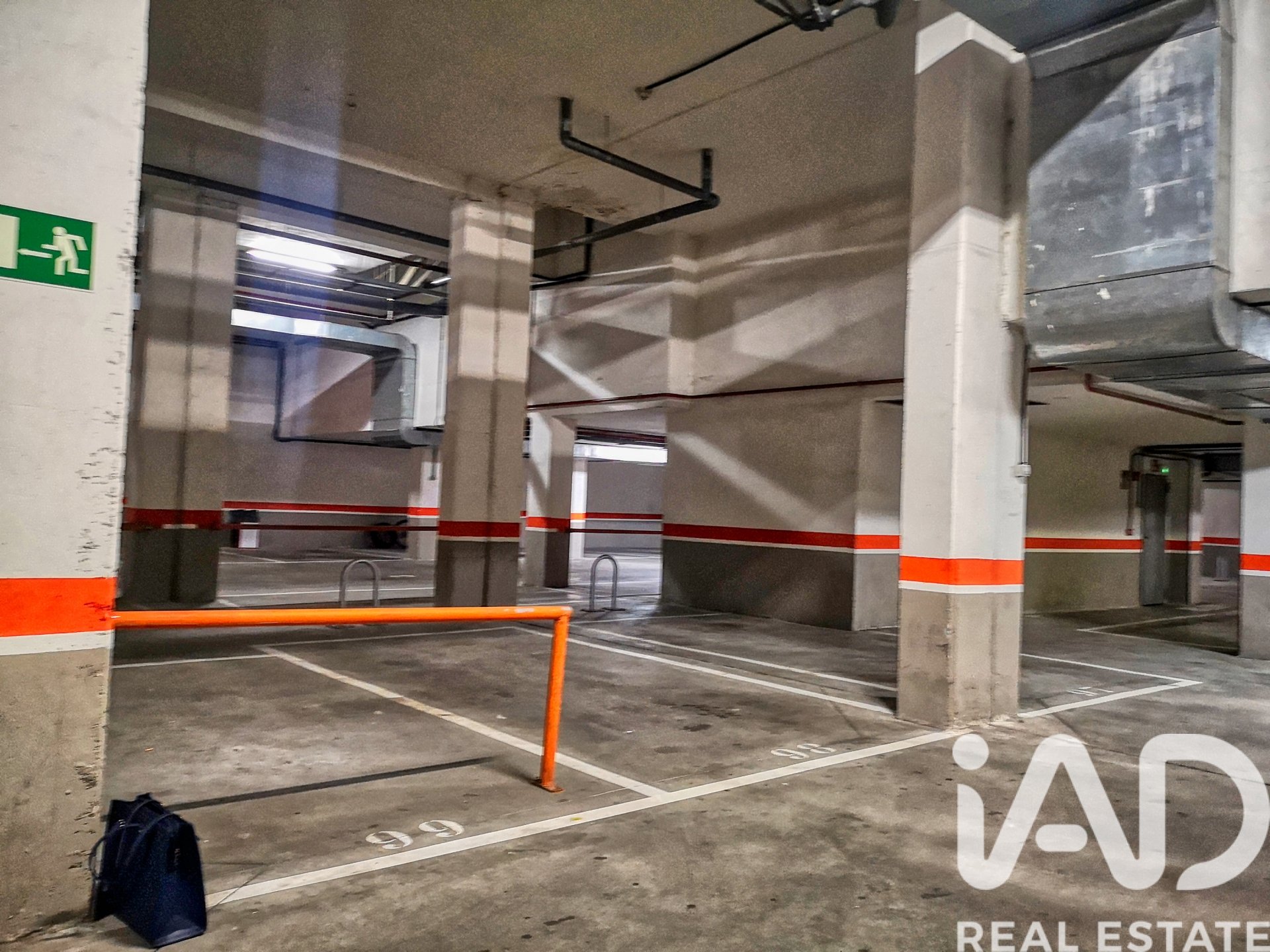 Garage in Alcobendas, Madrid, Spanien 12.7 m2 Nr. 184815