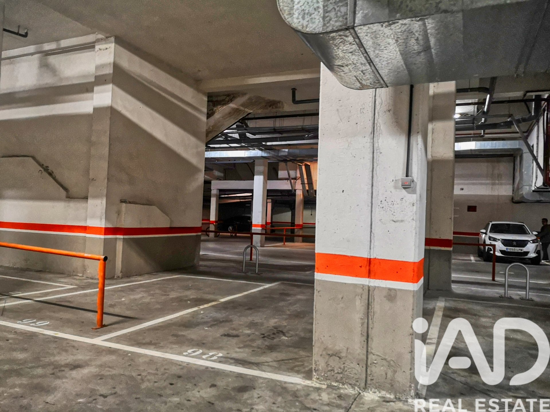 Garage in Alcobendas, Madrid, Spanien 12.7 m2 Nr. 184815