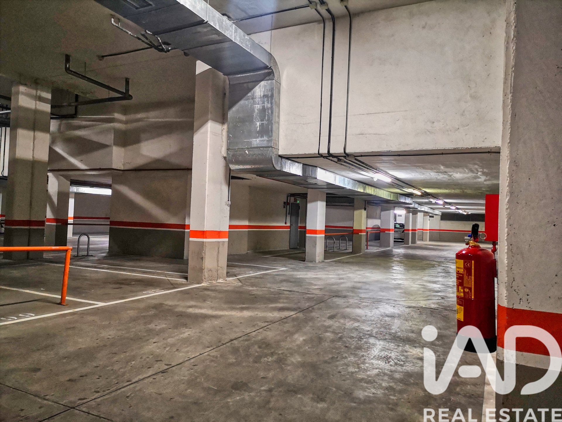 Garage in Alcobendas, Madrid, Spanien 12.7 m2 Nr. 184815
