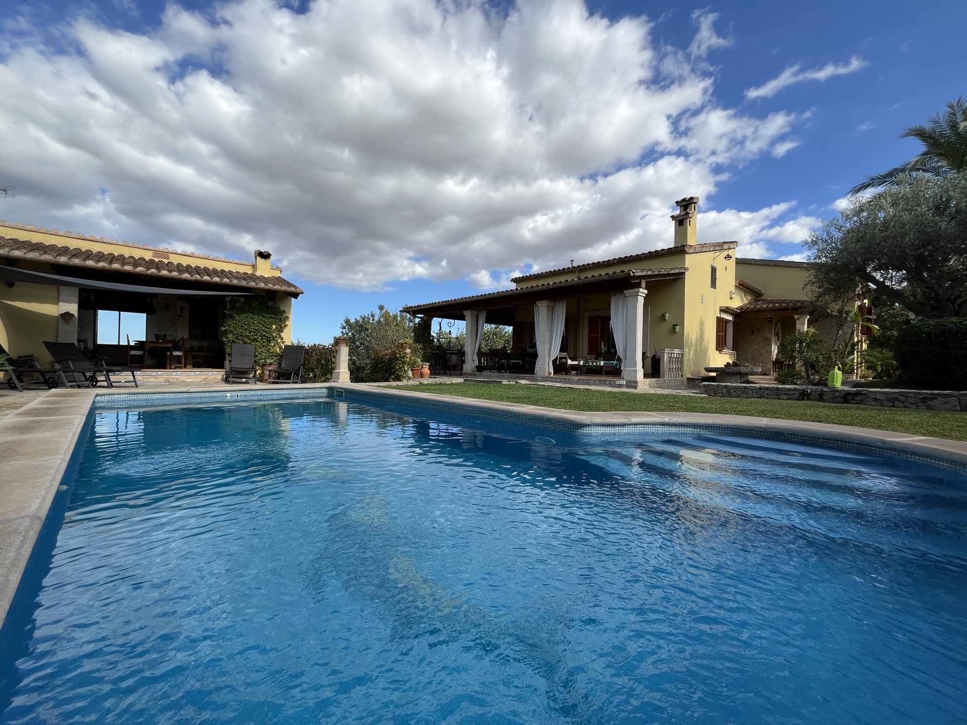 Finca in Inca, Mallorca, Spain 4 bedrooms, 142 sq.m. No. 139728