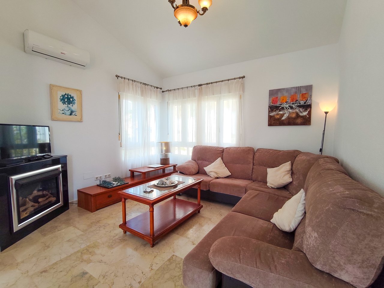 Villa à Villamartin, Alicante, Espagne 3 chambres, 110 m2 No. 196809