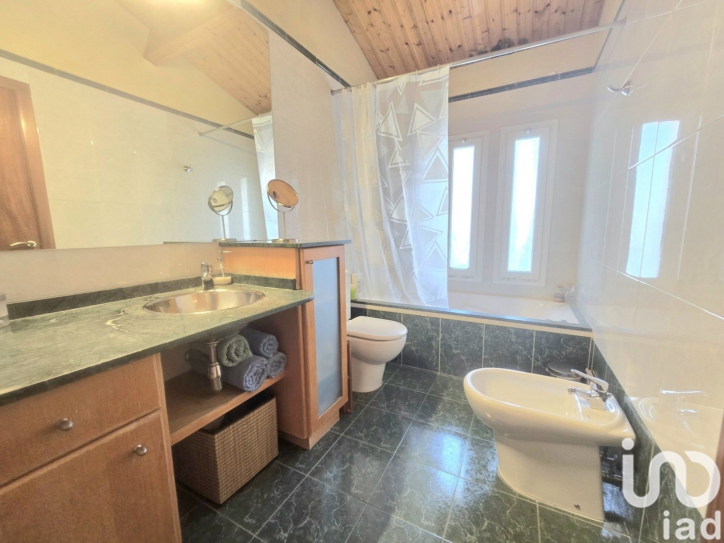 Hus i Sabadell, Barcelona, Spanien 4 sovrum, 533 kvm. Nr. 153336