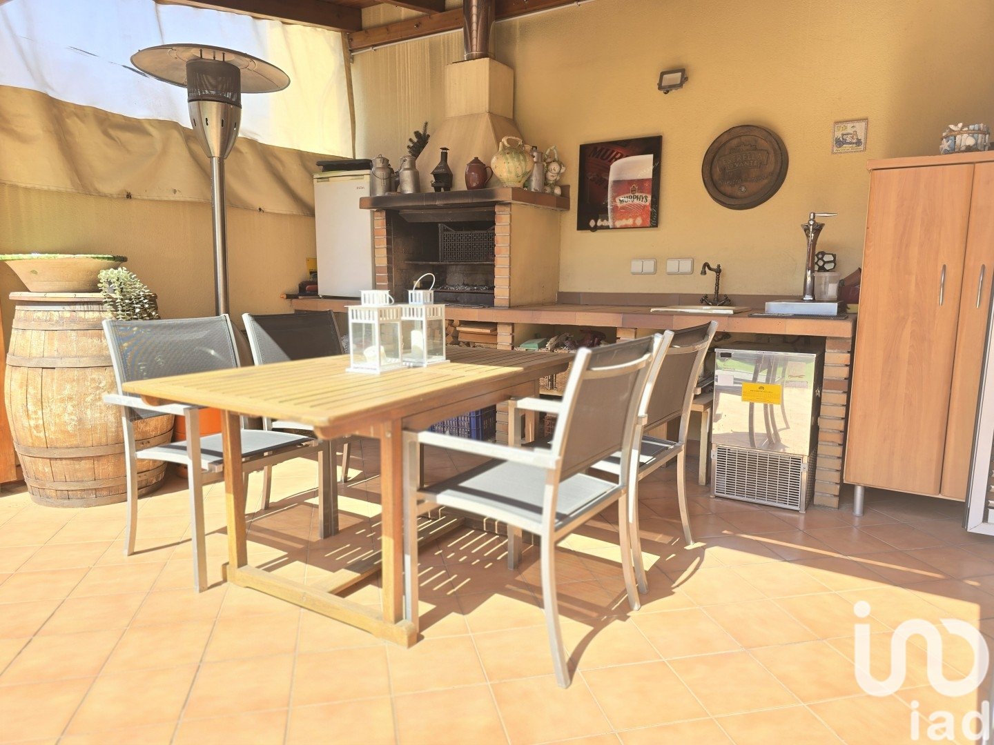 Hus i Sabadell, Barcelona, Spanien 4 sovrum, 533 kvm. Nr. 153336