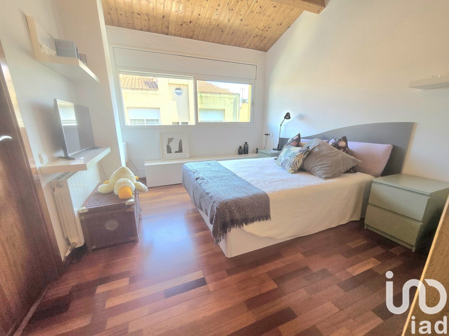 Hus i Sabadell, Barcelona, Spanien 4 sovrum, 533 kvm. Nr. 153336