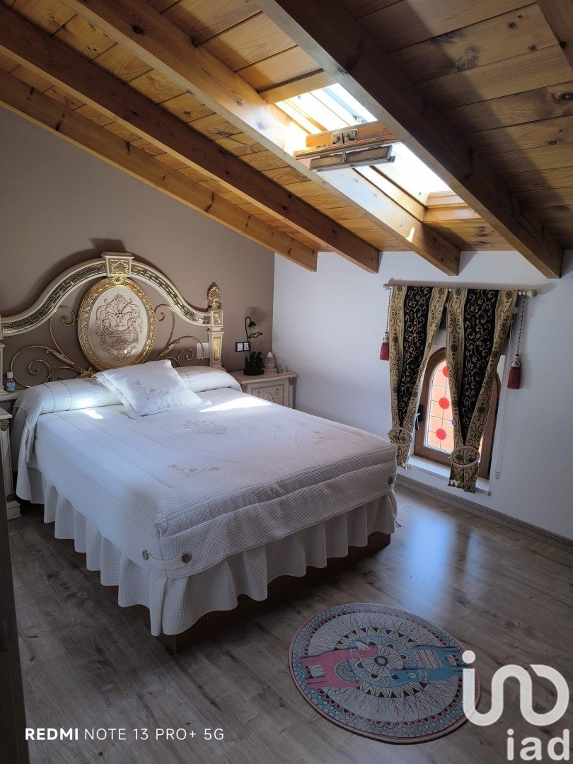 Casa a Santas Martas, Leon, Spagna 3 camere da letto, 214 mq. N° 153335