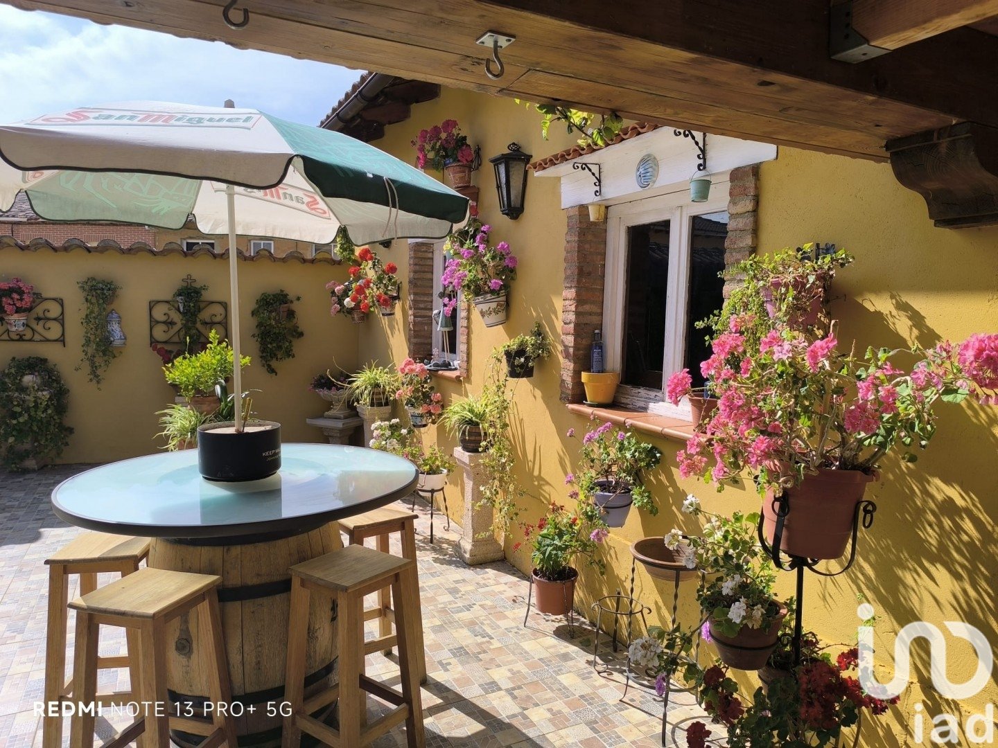 Casa a Santas Martas, Leon, Spagna 3 camere da letto, 214 mq. N° 153335