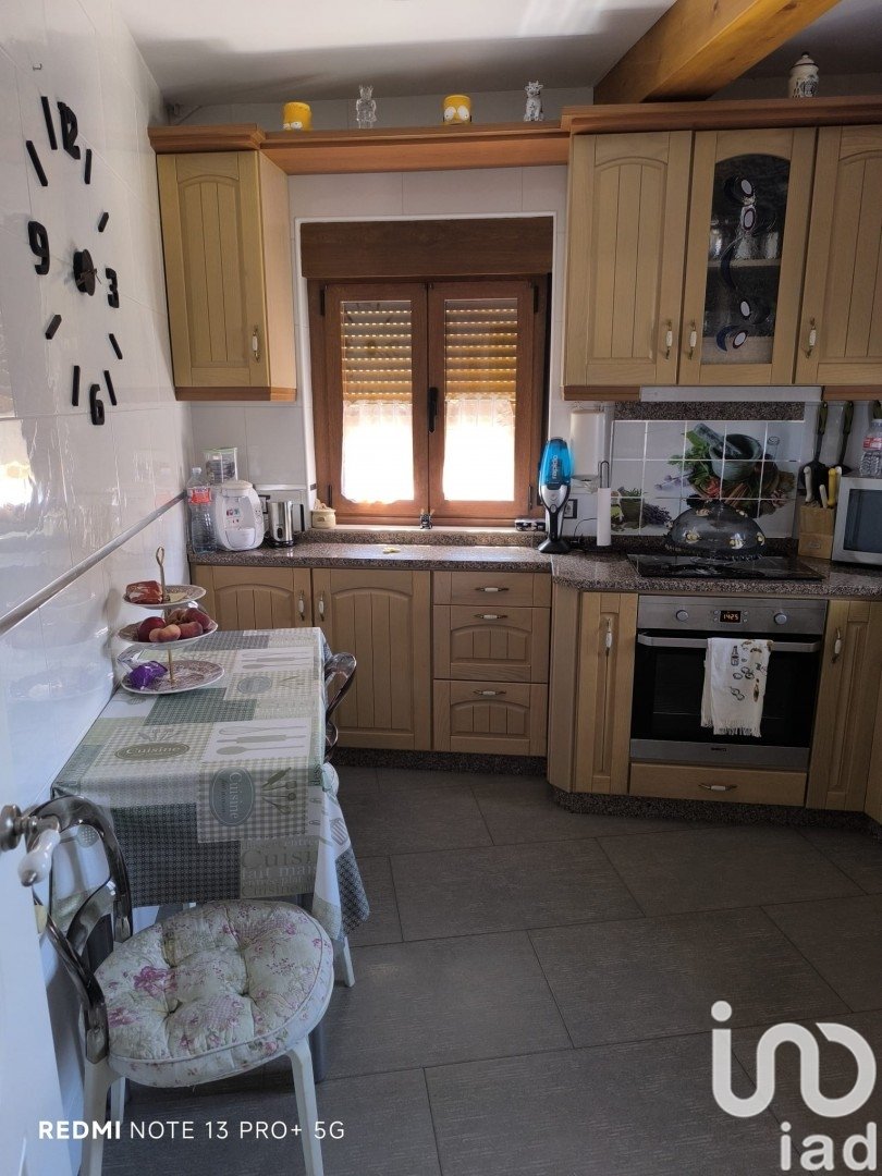 Casa a Santas Martas, Leon, Spagna 3 camere da letto, 214 mq. N° 153335