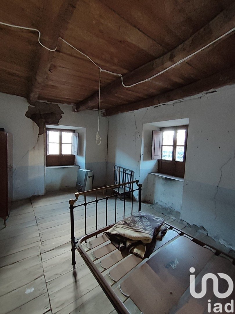 Māja Leon, Spānijā 6 istabas, 594 m2 Nr. 186086