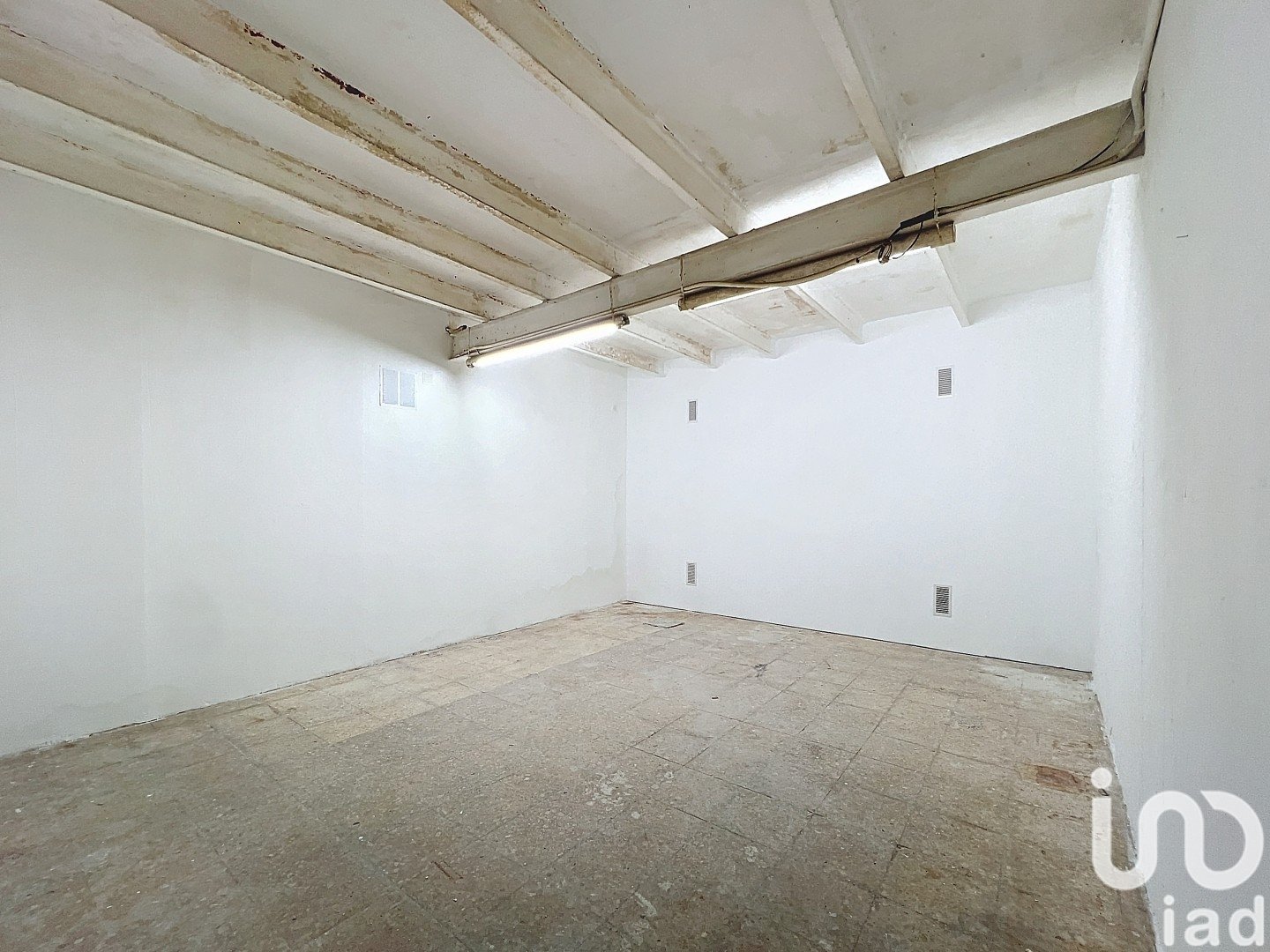 Propiedad comercial en El Masnou, Barcelona, España 3 dormitorios, 70 m2 No. 186084