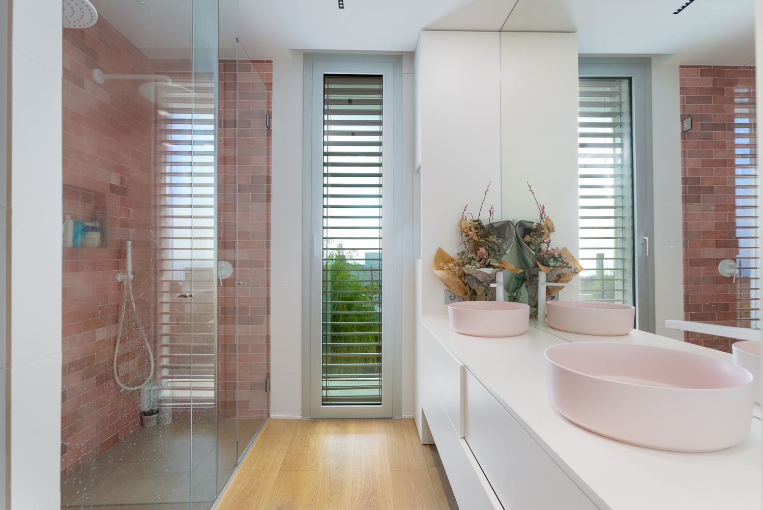 House in Teia, Barcelona, Spain 4 bedrooms, 500 sq.m. No. 146452