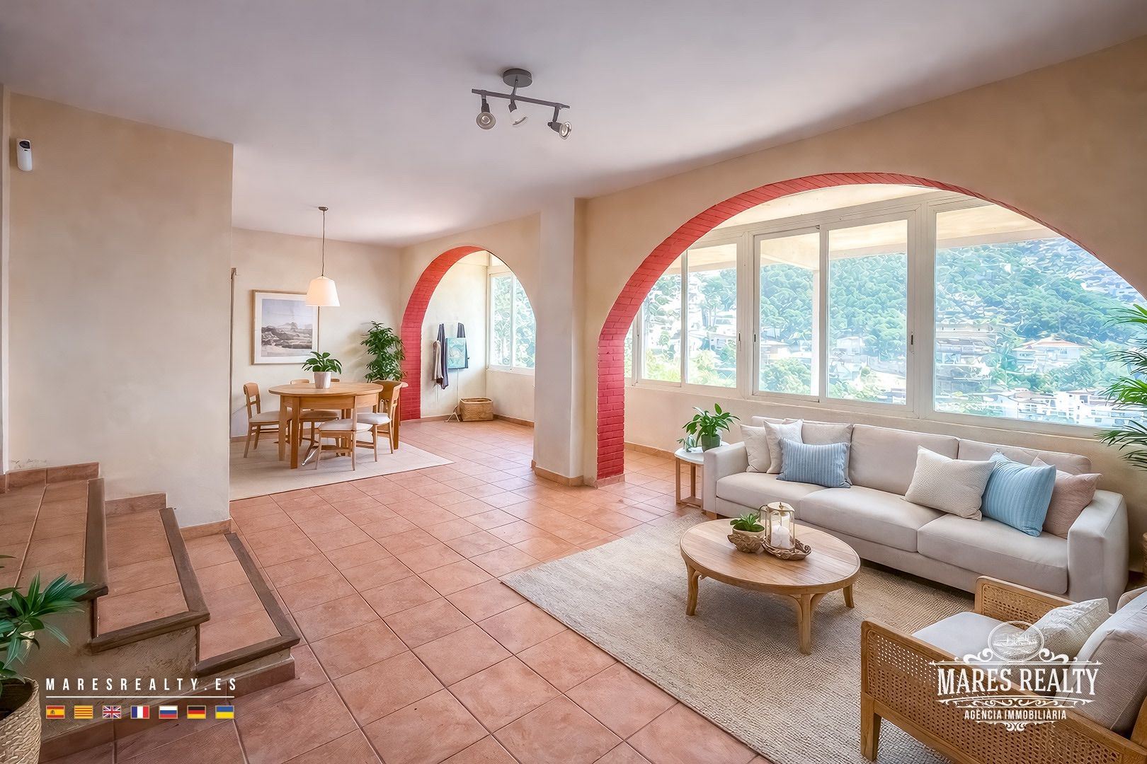 Villa in Lloret de Mar, Girona, Spanien 4 Schlafzimmer, 238 m2 Nr. 168696