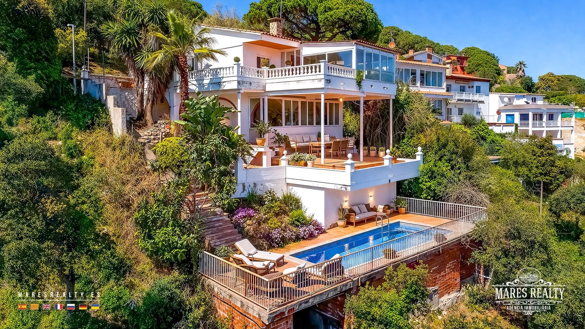 Villa in Lloret de Mar, Girona, Spanien 4 Schlafzimmer, 238 m2 Nr. 168696