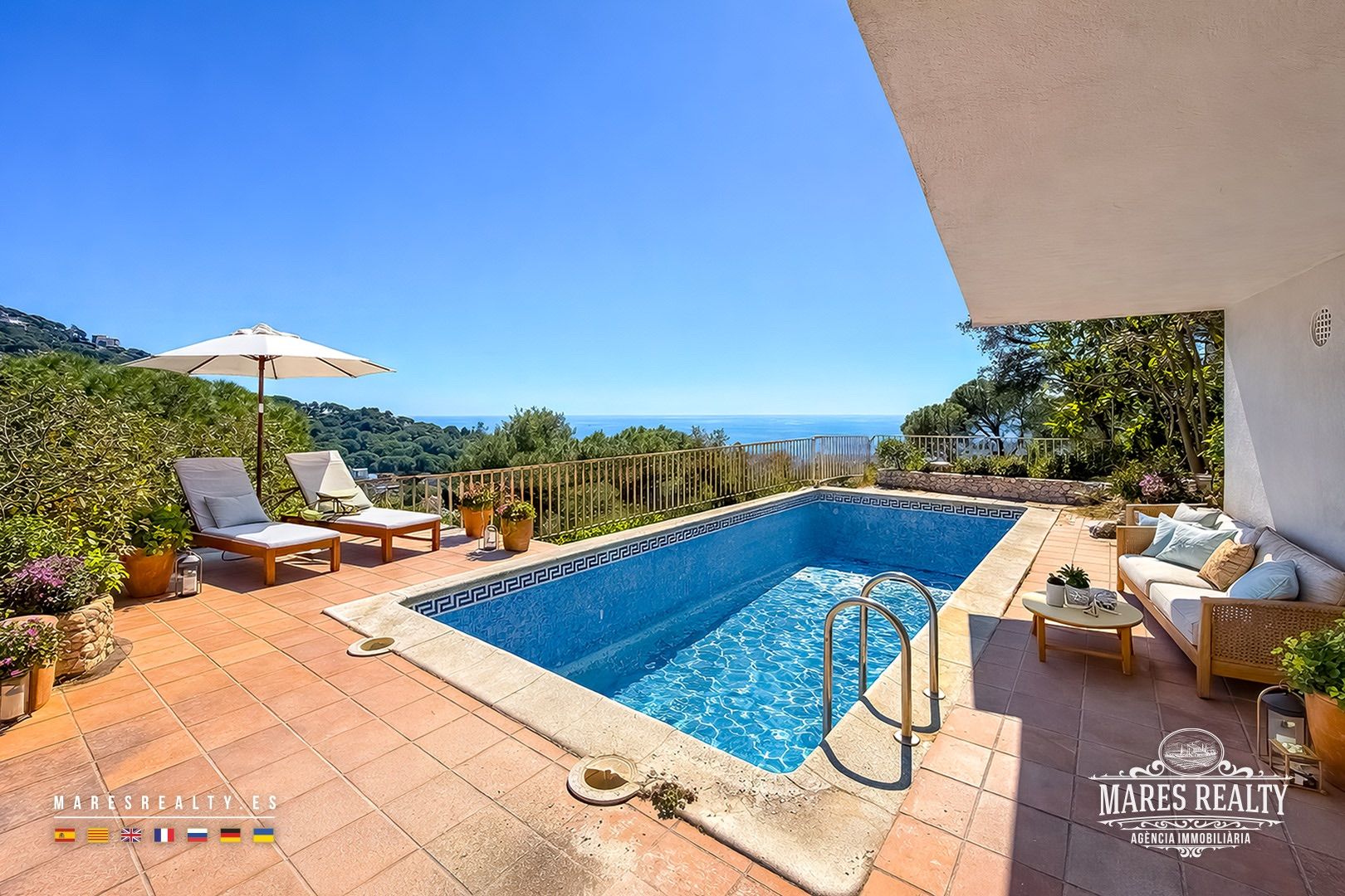 Villa in Lloret de Mar, Girona, Spanien 4 Schlafzimmer, 238 m2 Nr. 168696