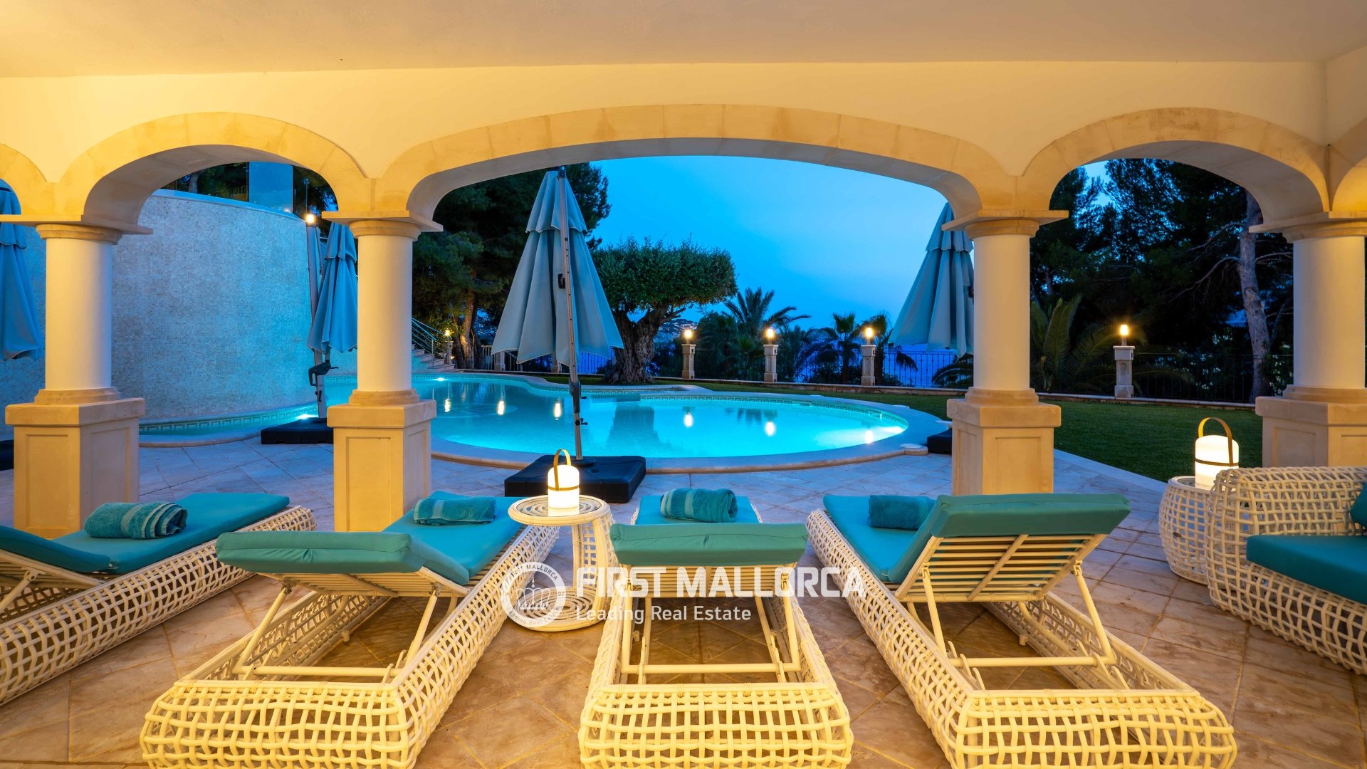 Villa i Costa De La Calma, Mallorca, Spanien 7 sovrum, 970 kvm. Nr. 168662