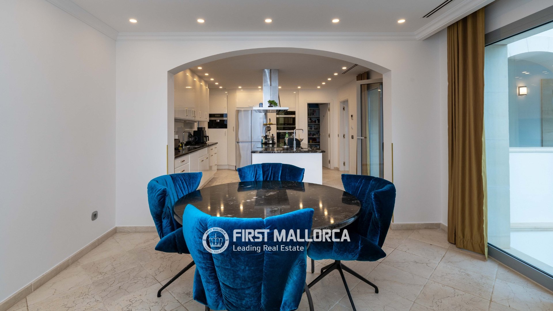 Villa i Costa De La Calma, Mallorca, Spanien 7 sovrum, 970 kvm. Nr. 168662