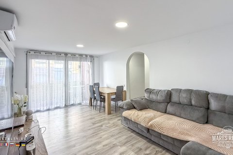 Huoneisto Blanes, Girona, Espanja 2 makuuhuonetta, 52 m2 No. 168698