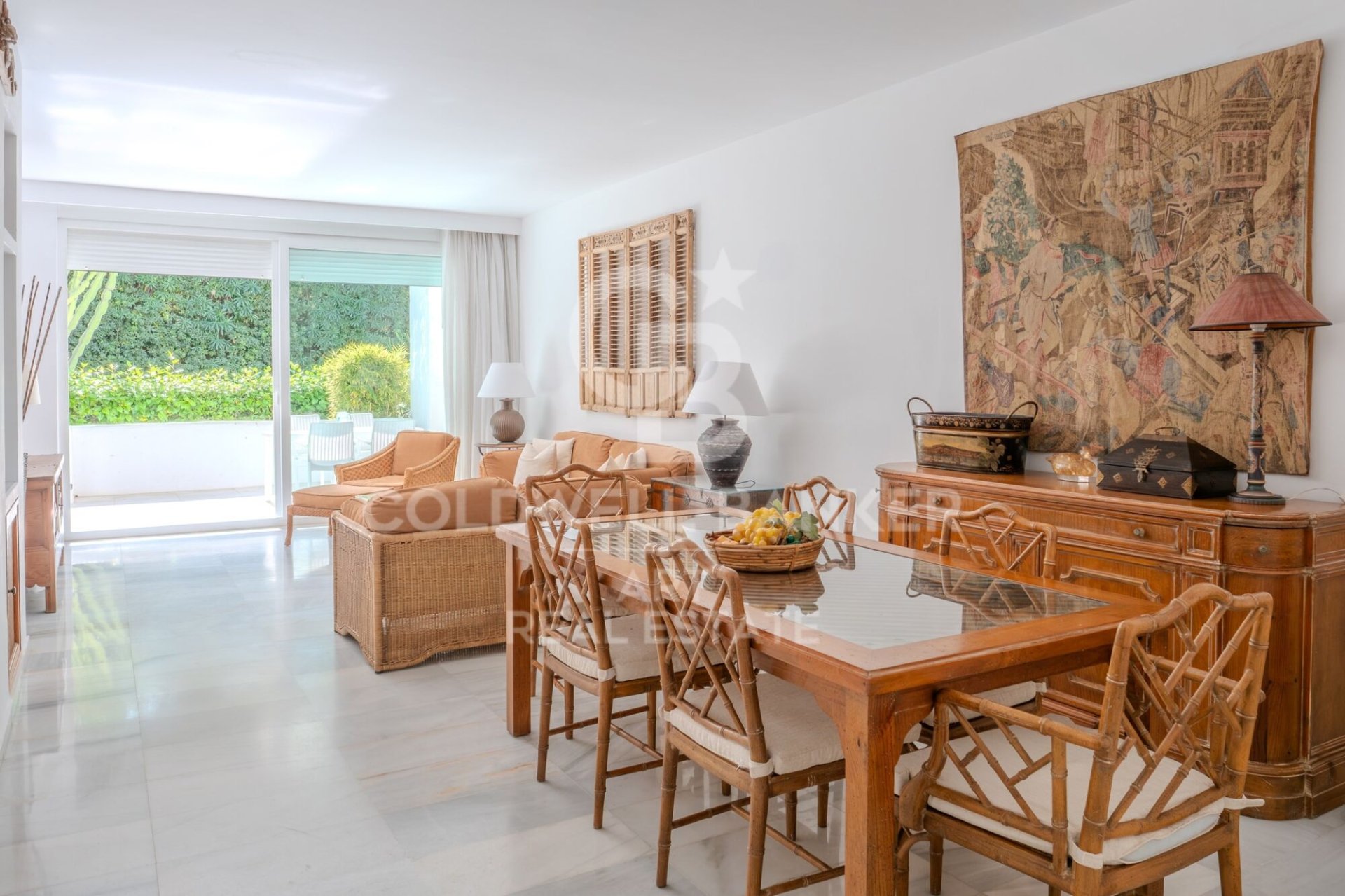 Apartamento en Marbella, Málaga, España 3 dormitorios, 145 m2 No. 157583