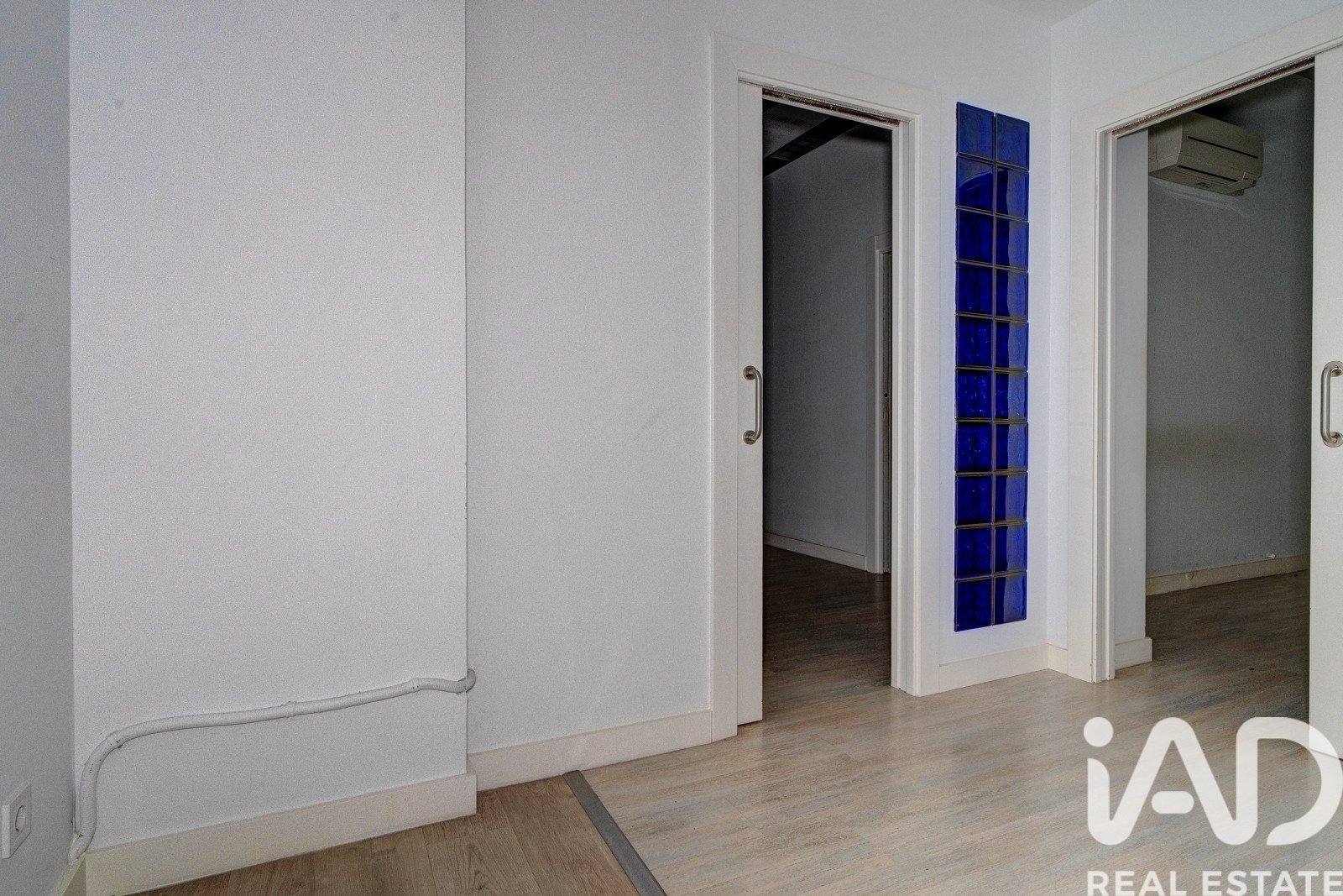 Commercial property in Bilbao, Biscay, Spain 30 sq.m. No. 195024