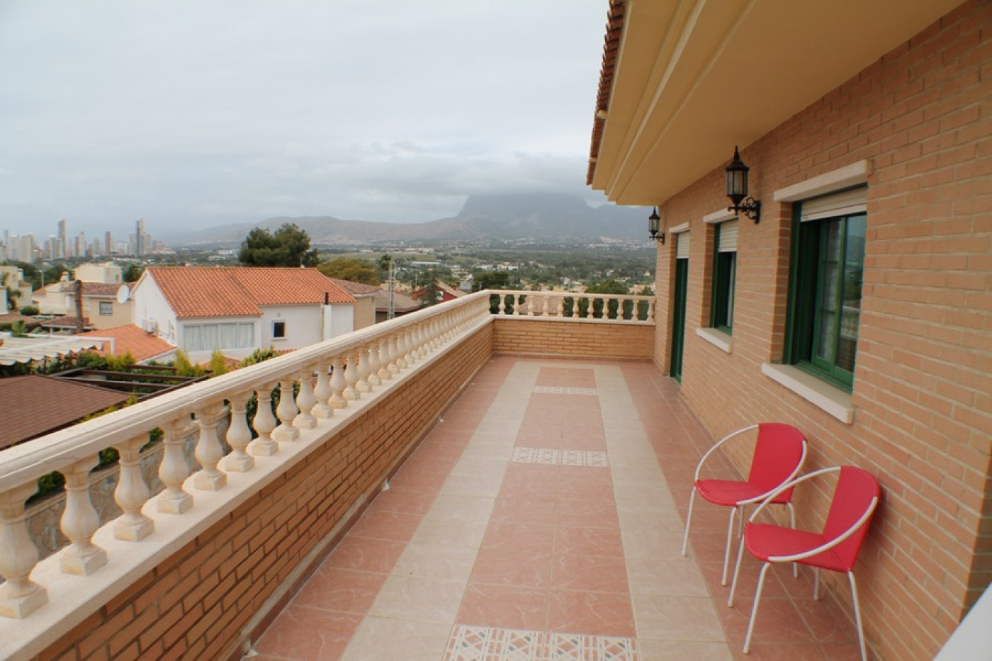 Villa in Benidorm, Alicante, Spain 6 bedrooms, 600 sq.m. No. 196695