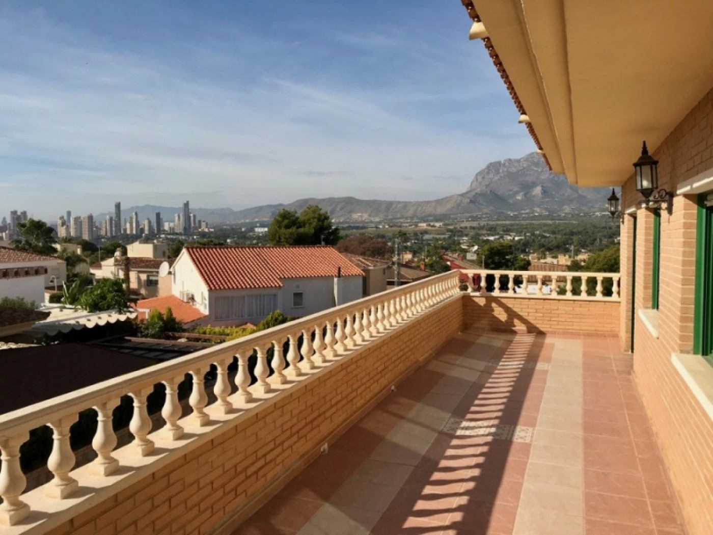 Villa in Benidorm, Alicante, Spain 6 bedrooms, 600 sq.m. No. 196695