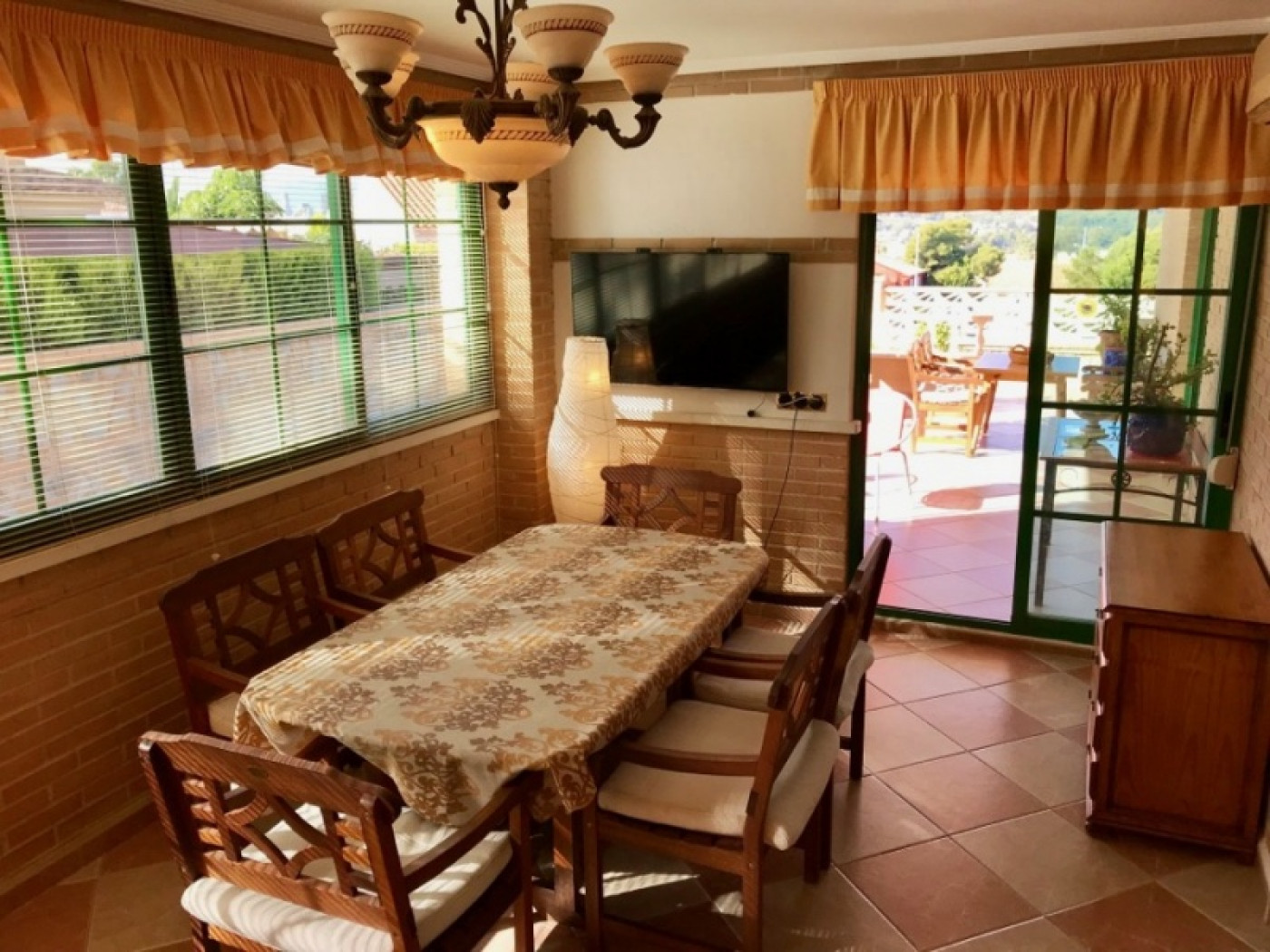 Villa in Benidorm, Alicante, Spain 6 bedrooms, 600 sq.m. No. 196695