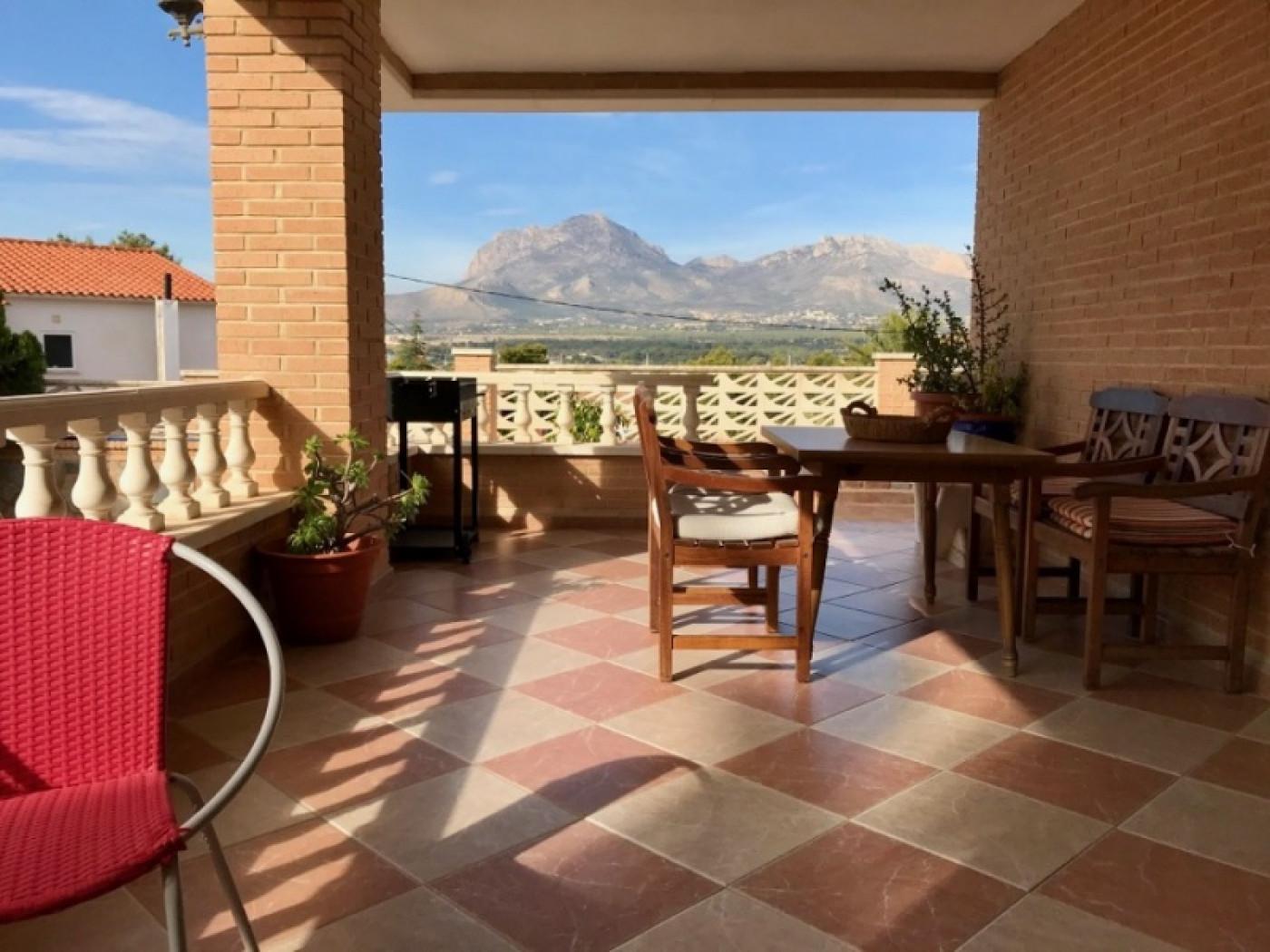 Villa in Benidorm, Alicante, Spain 6 bedrooms, 600 sq.m. No. 196695