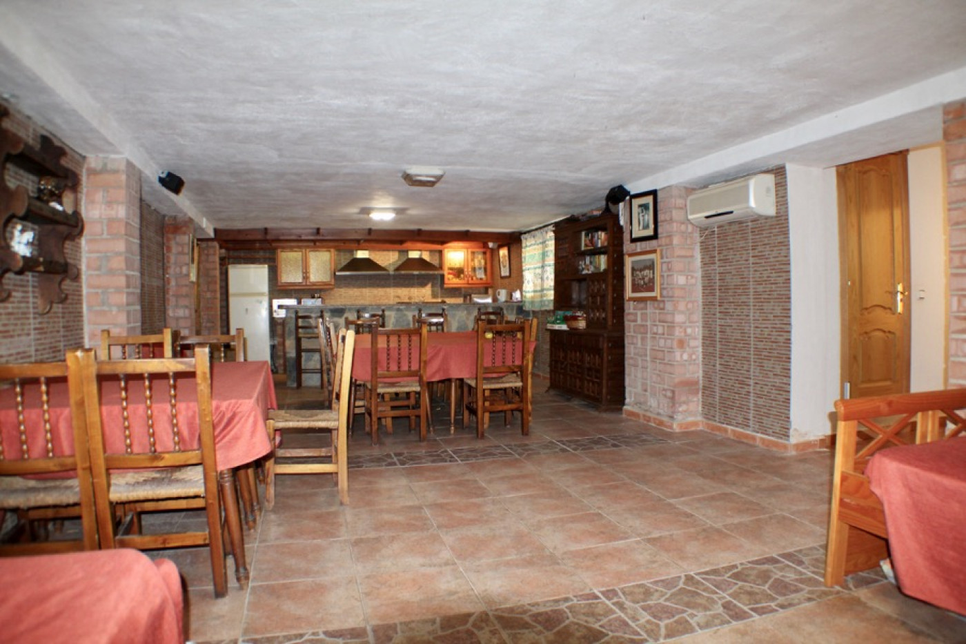Villa in Benidorm, Alicante, Spain 6 bedrooms, 600 sq.m. No. 196695
