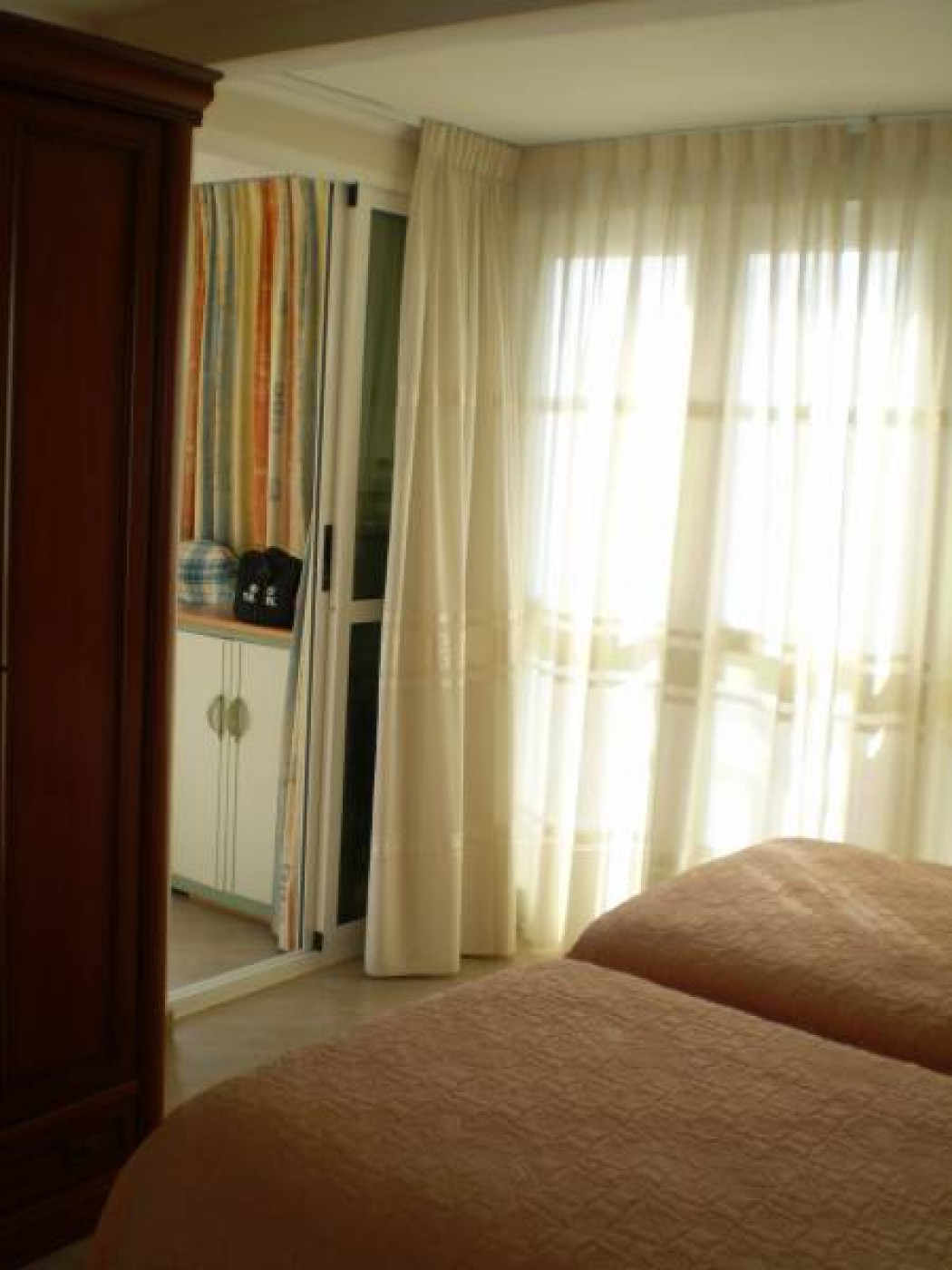 Huoneisto Benidorm, Alicante, Espanja 2 makuuhuonetta, 135 m2 No. 196698