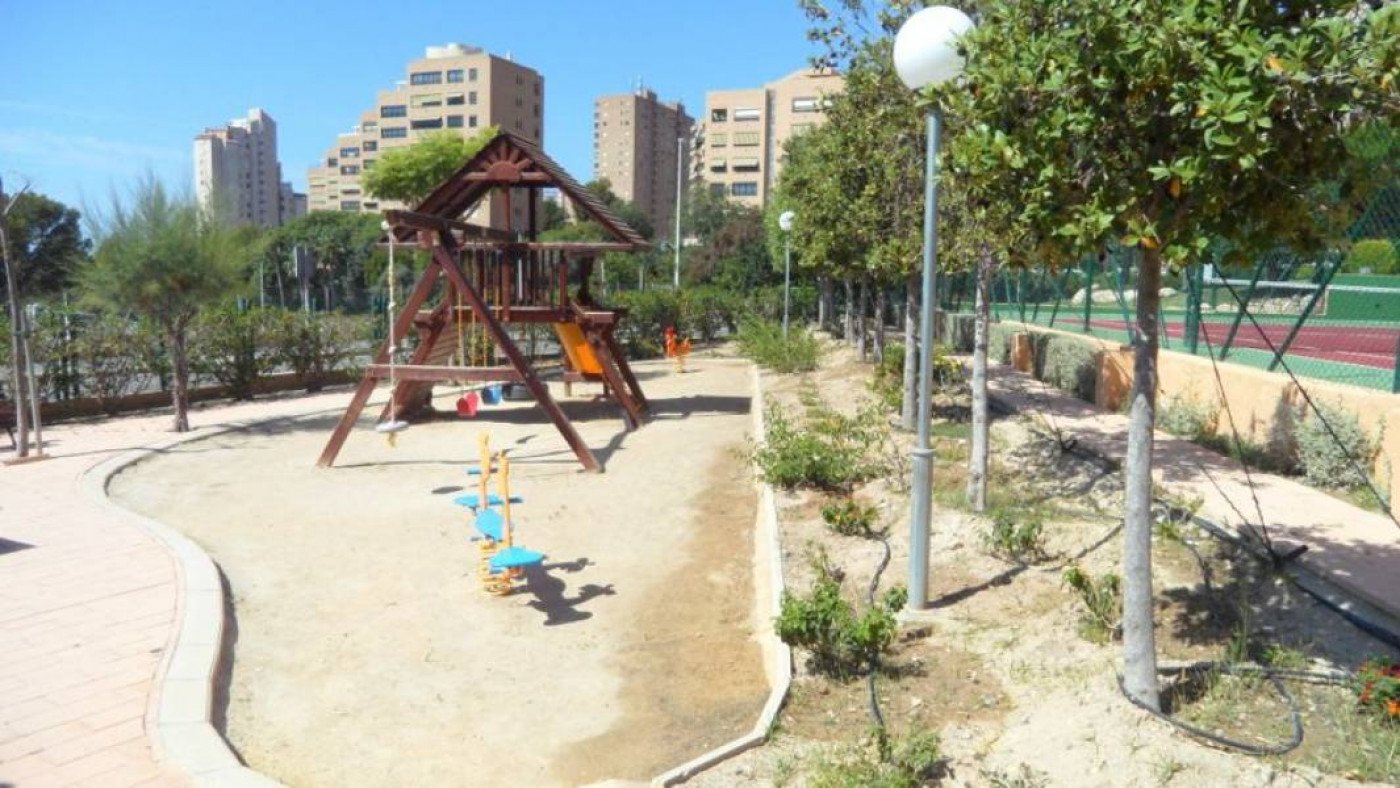 Appartamento a Benidorm, Alicante, Spagna 1 camera da letto, 65 mq. N° 196700
