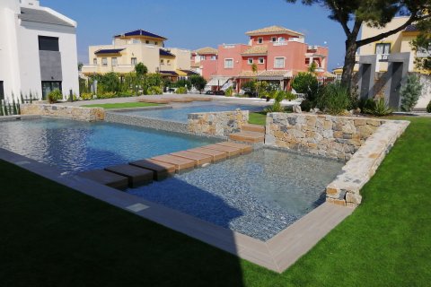 Bungalo Torrevieja, Alicante, Spānijā 3 istabas,  Nr. 182201
