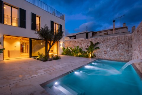 Radhus i Ses Salines, Mallorca, Spanien 4 sovrum, 353 kvm. Nr. 139229