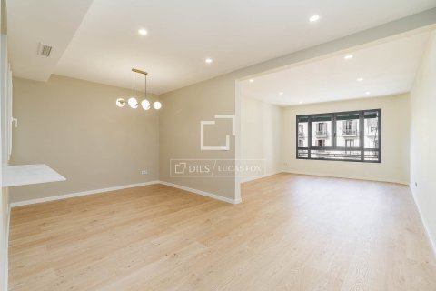 Appartamento a Barcelona, Spagna 3 camere da letto, 138 mq. N° 194305