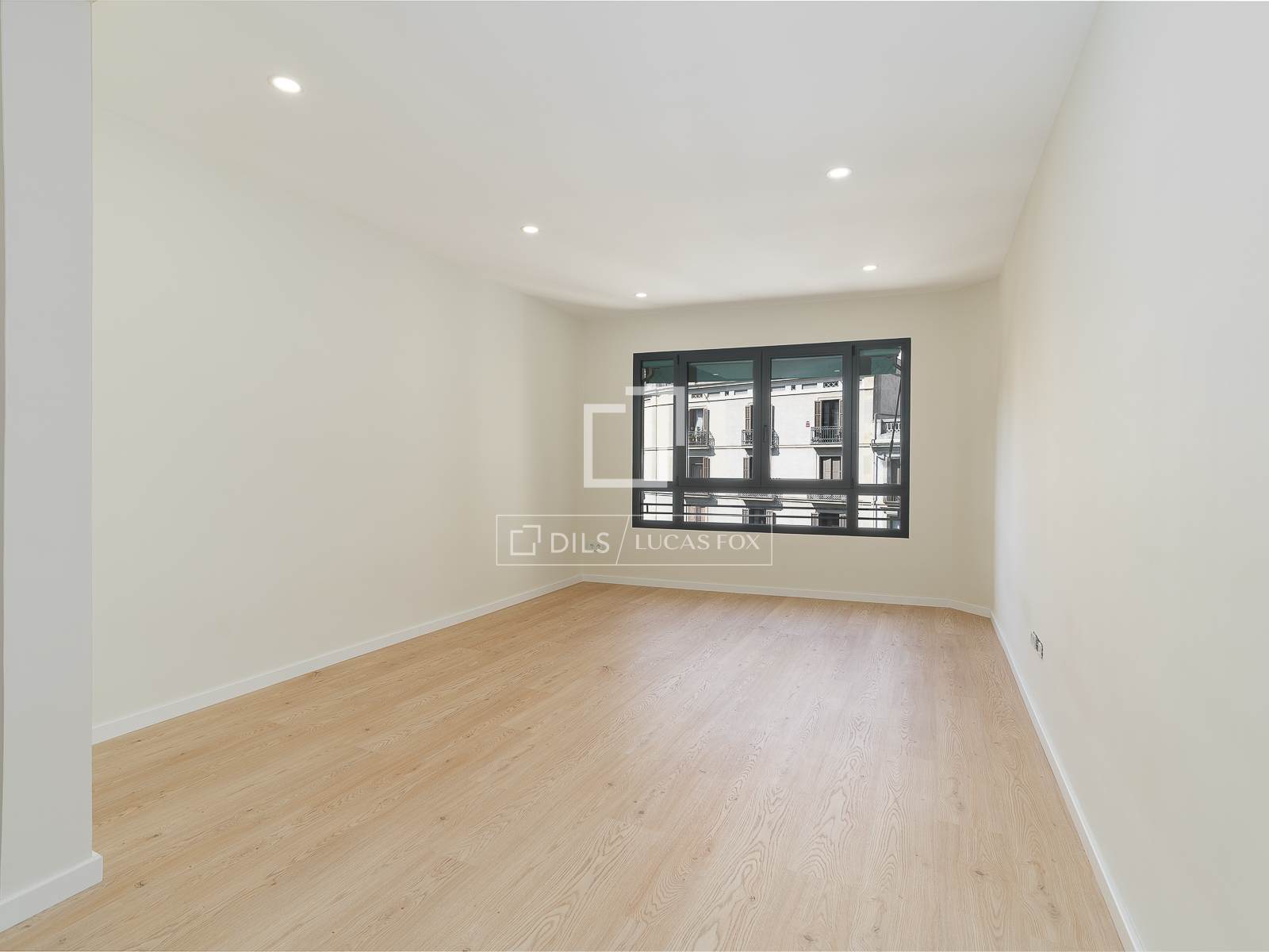 Appartamento a Barcelona, Spagna 3 camere da letto, 138 mq. N° 194305