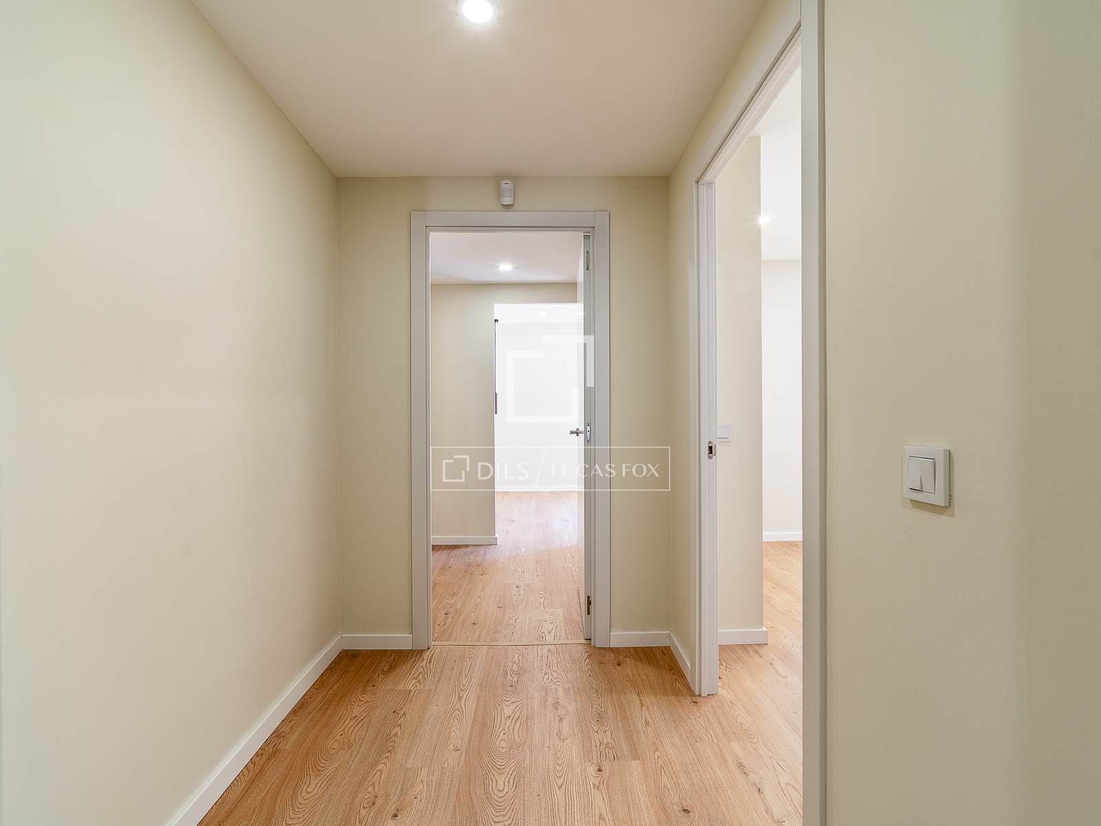 Appartamento a Barcelona, Spagna 3 camere da letto, 138 mq. N° 194305