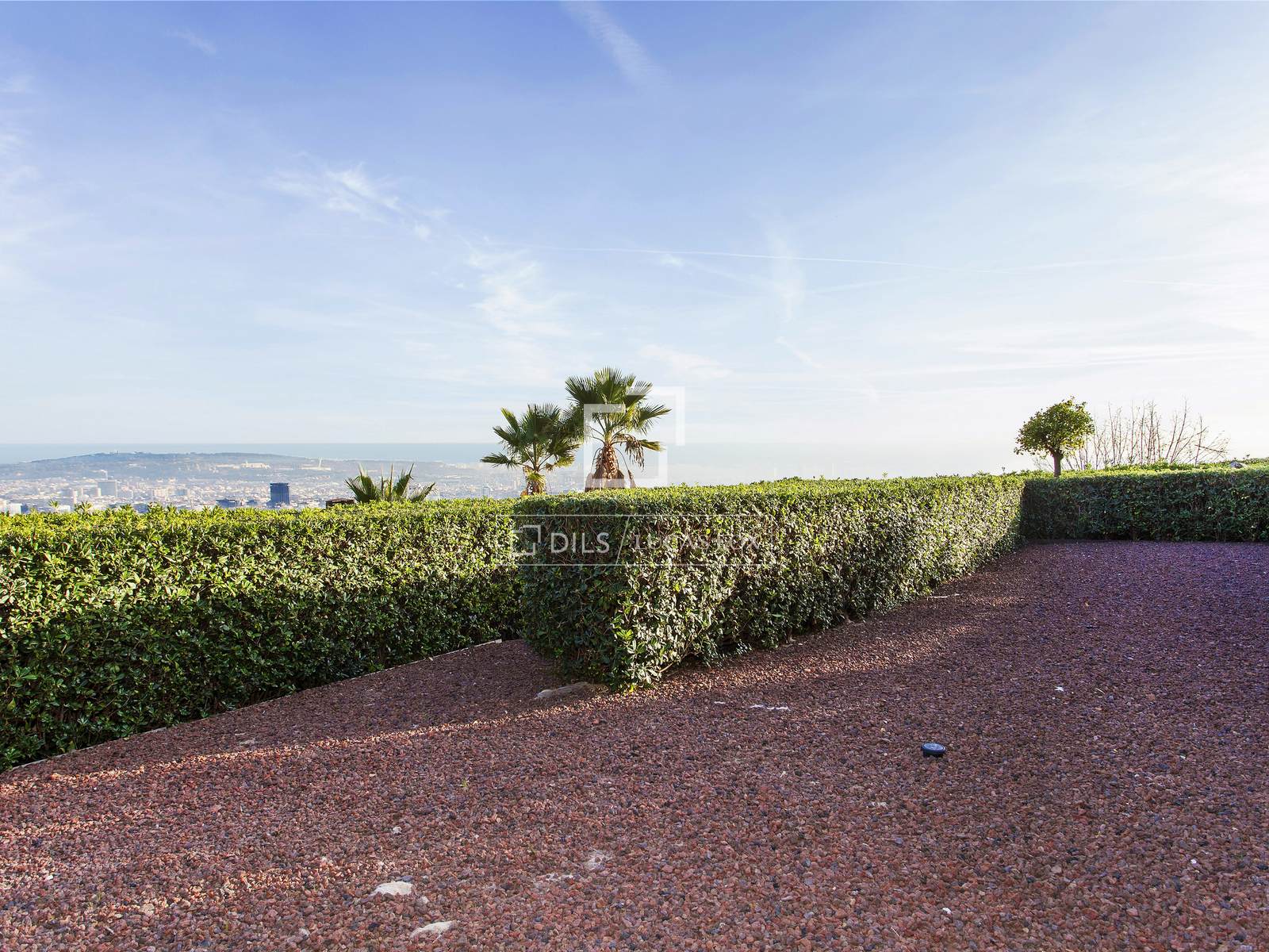 Villa in Barcelona, Spanien 6 Schlafzimmer, 669 m2 Nr. 194310