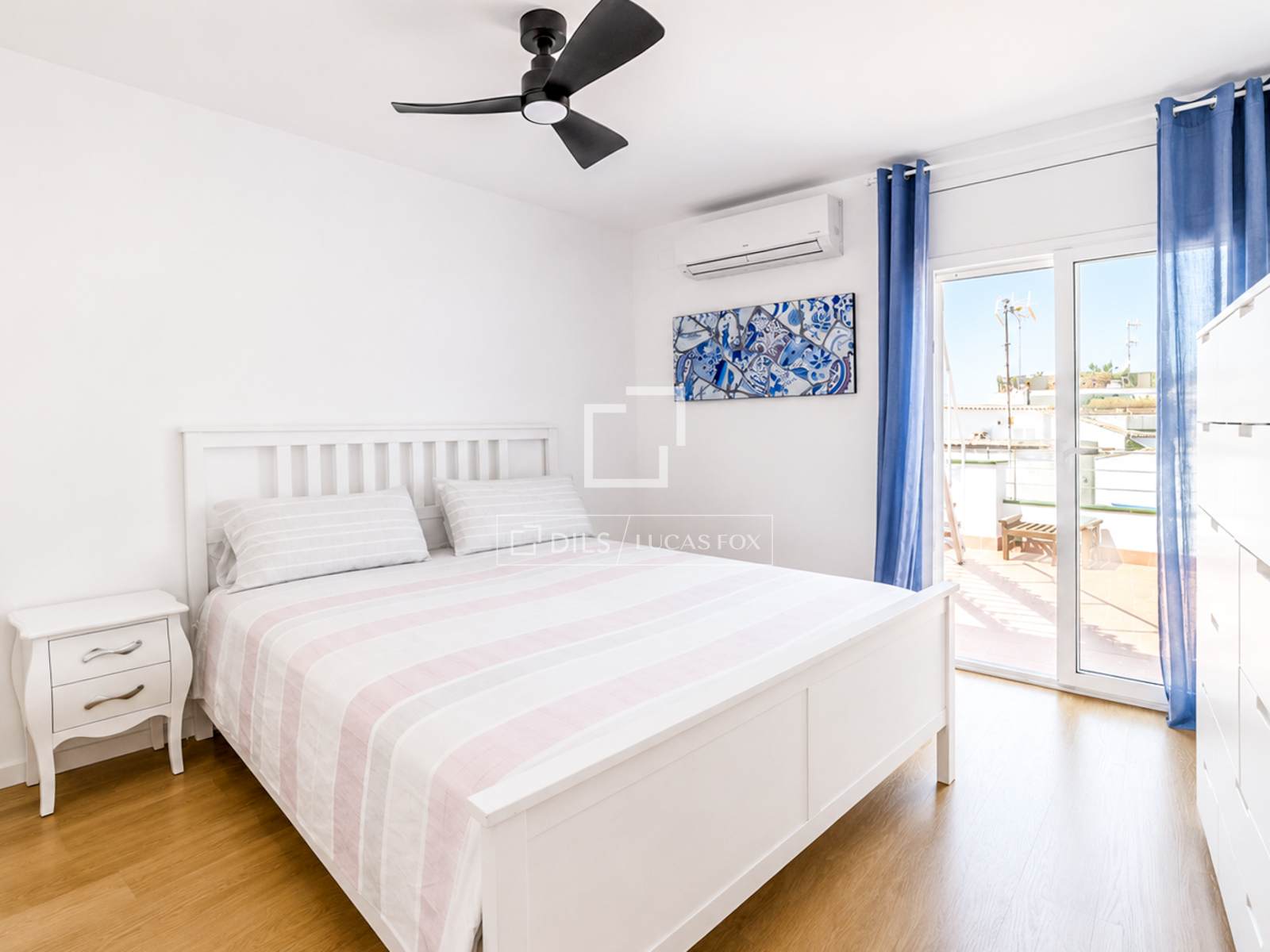 Penthäuser in Sitges, Barcelona, Spanien 4 Schlafzimmer, 111 m2 Nr. 194309