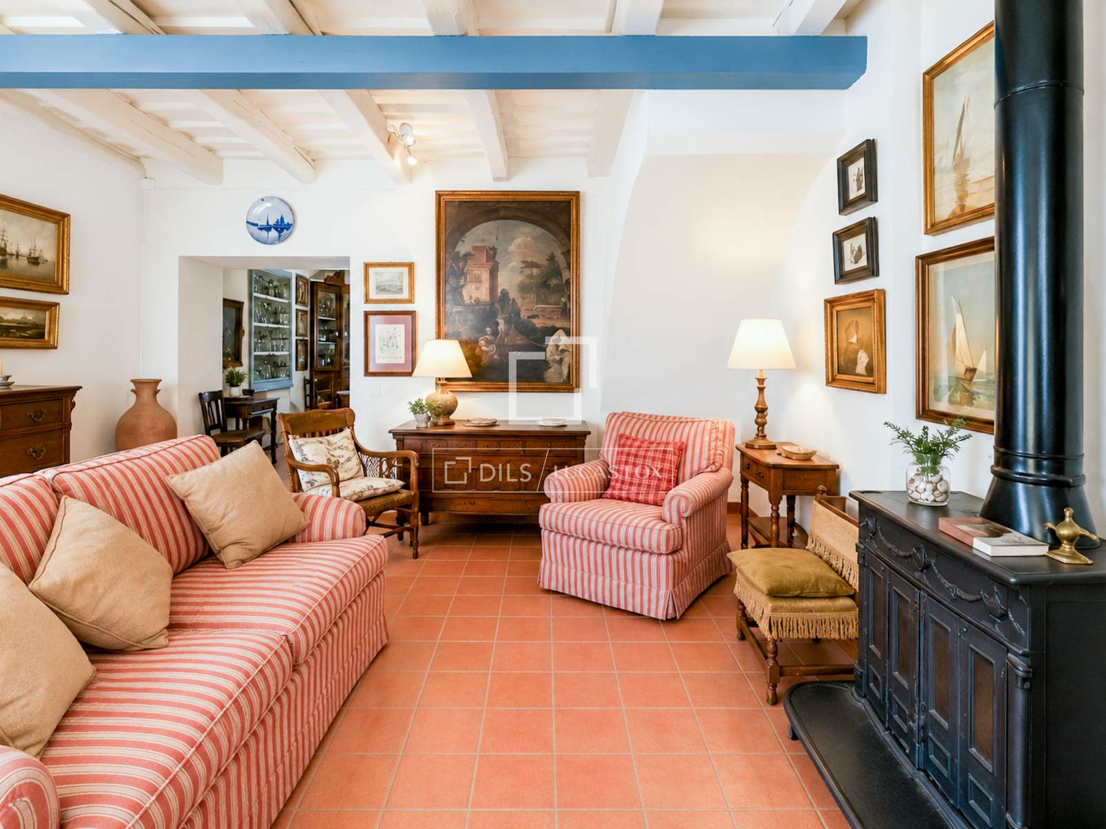 Villa a Sitges, Barcelona, Spagna 5 camere da letto, 189 mq. N° 194308