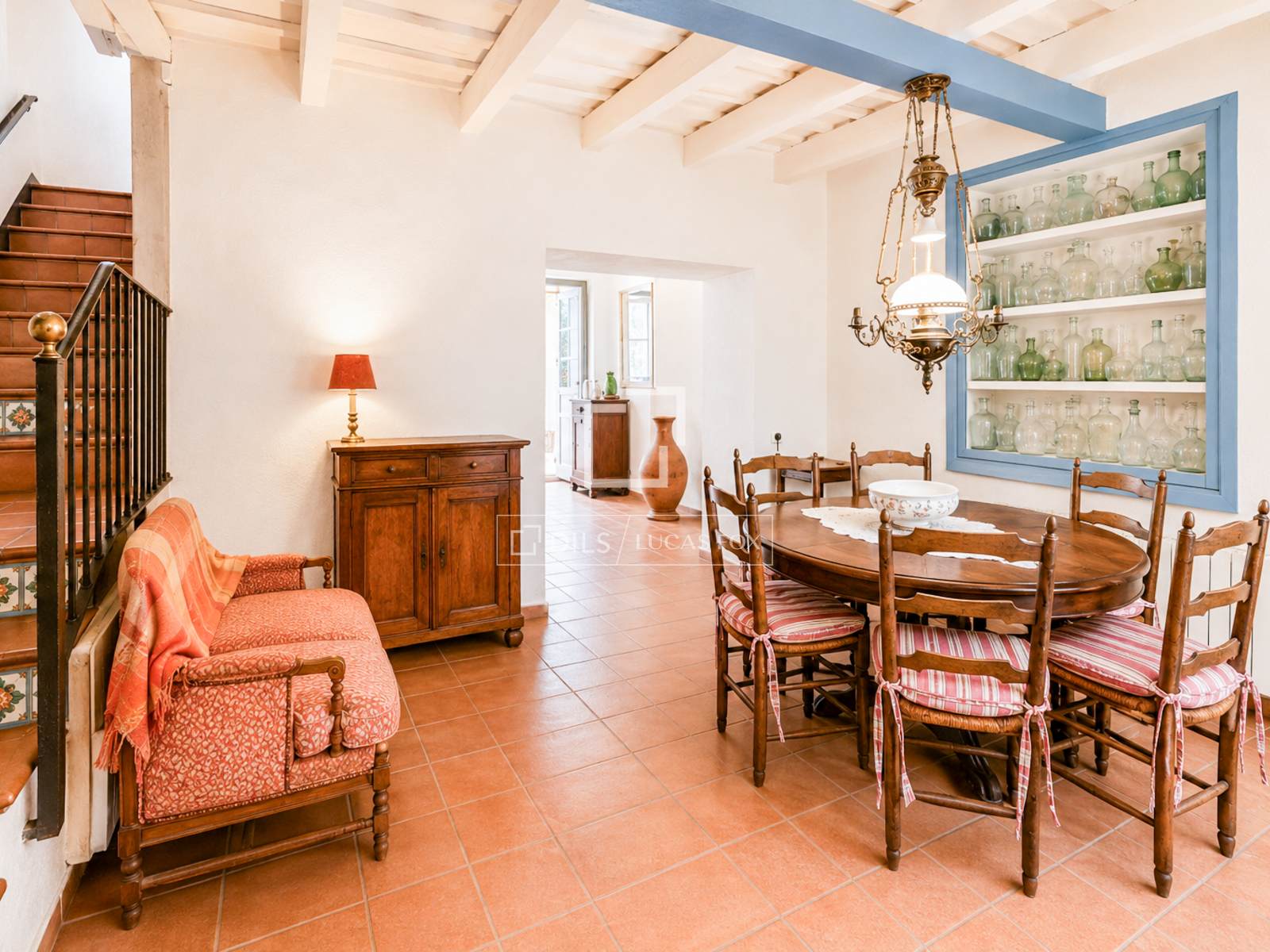 Villa a Sitges, Barcelona, Spagna 5 camere da letto, 189 mq. N° 194308