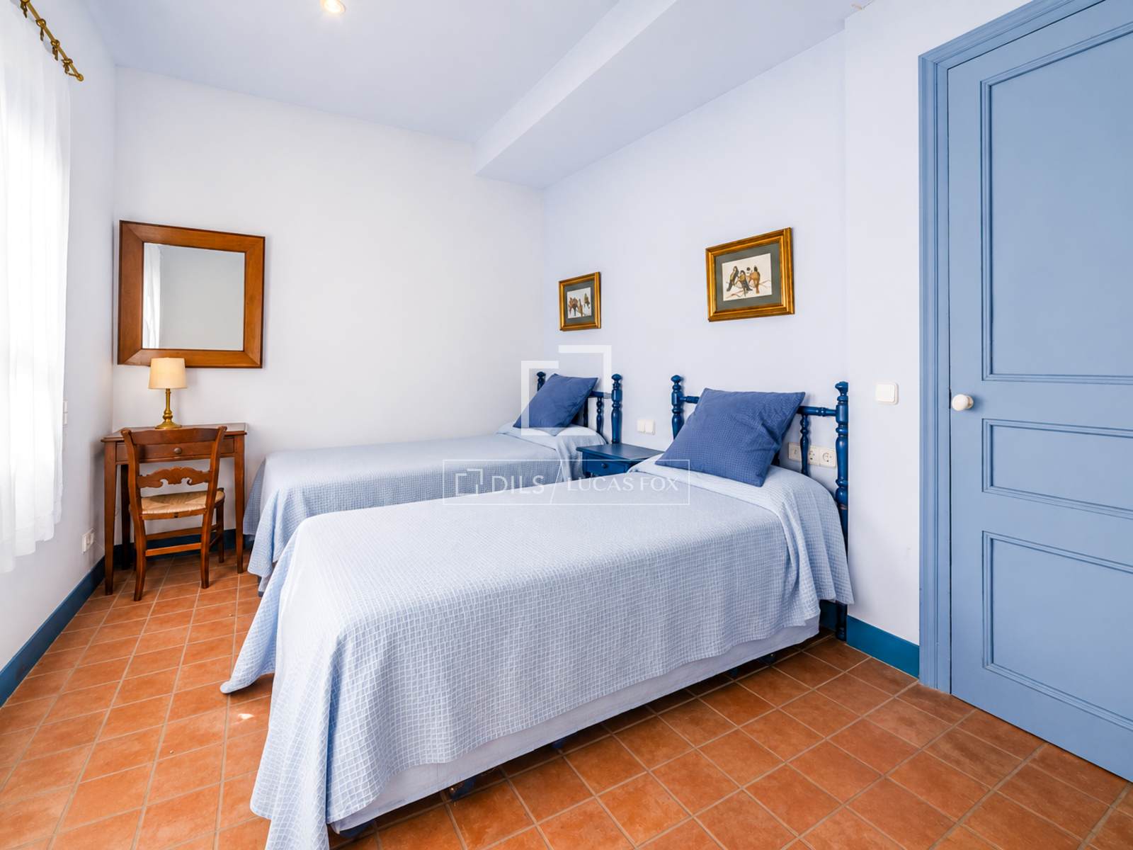 Villa a Sitges, Barcelona, Spagna 5 camere da letto, 189 mq. N° 194308