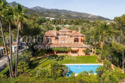 Villa en Marbella, Málaga, España 5 dormitorios, 992 m2 No. 158817