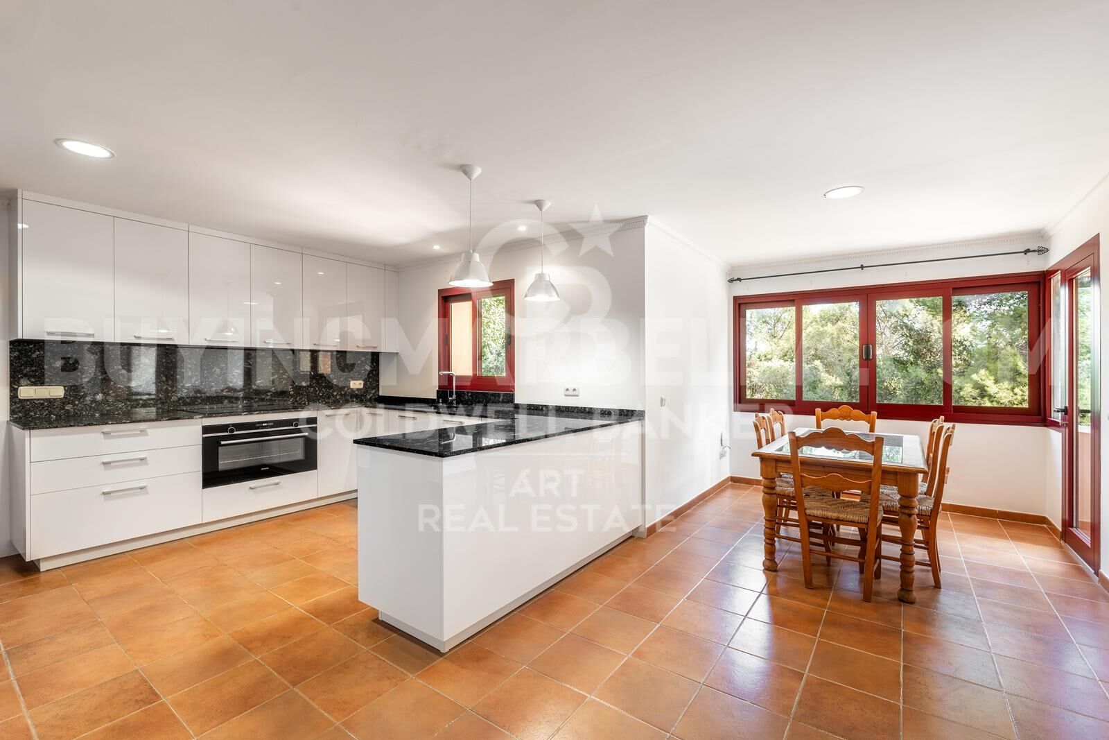 Willa w Marbella, Malaga, Hiszpania 5 sypialni, 992 mkw. nr 158817