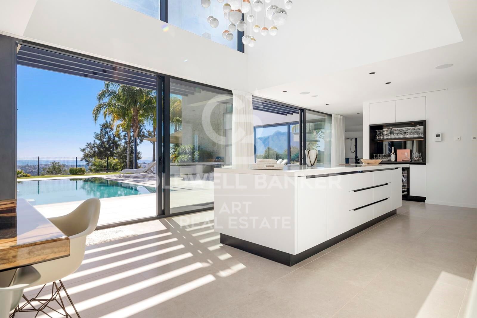 Villa in Benahavis, Malaga, Spain 5 bedrooms, 407 sq.m. No. 158815