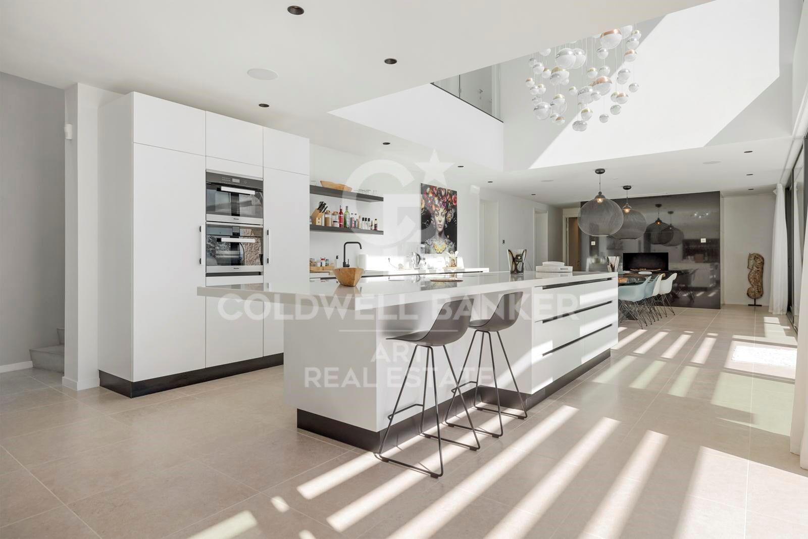 Villa in Benahavis, Malaga, Spain 5 bedrooms, 407 sq.m. No. 158815