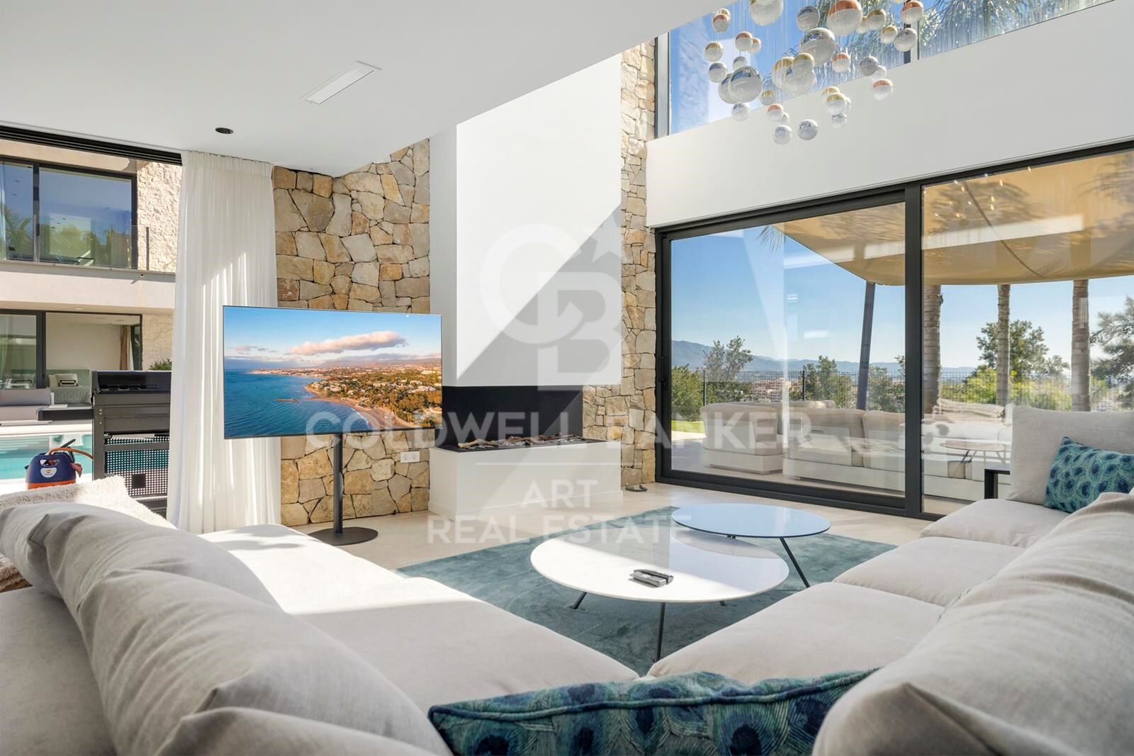 Villa in Benahavis, Malaga, Spain 5 bedrooms, 407 sq.m. No. 158815