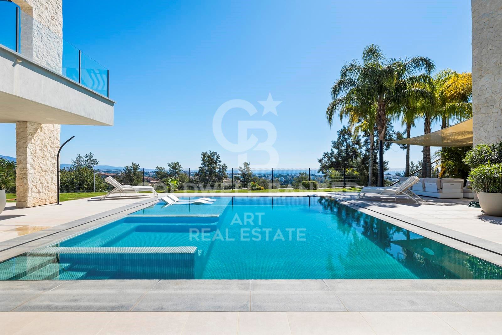 Villa in Benahavis, Malaga, Spain 5 bedrooms, 407 sq.m. No. 158815
