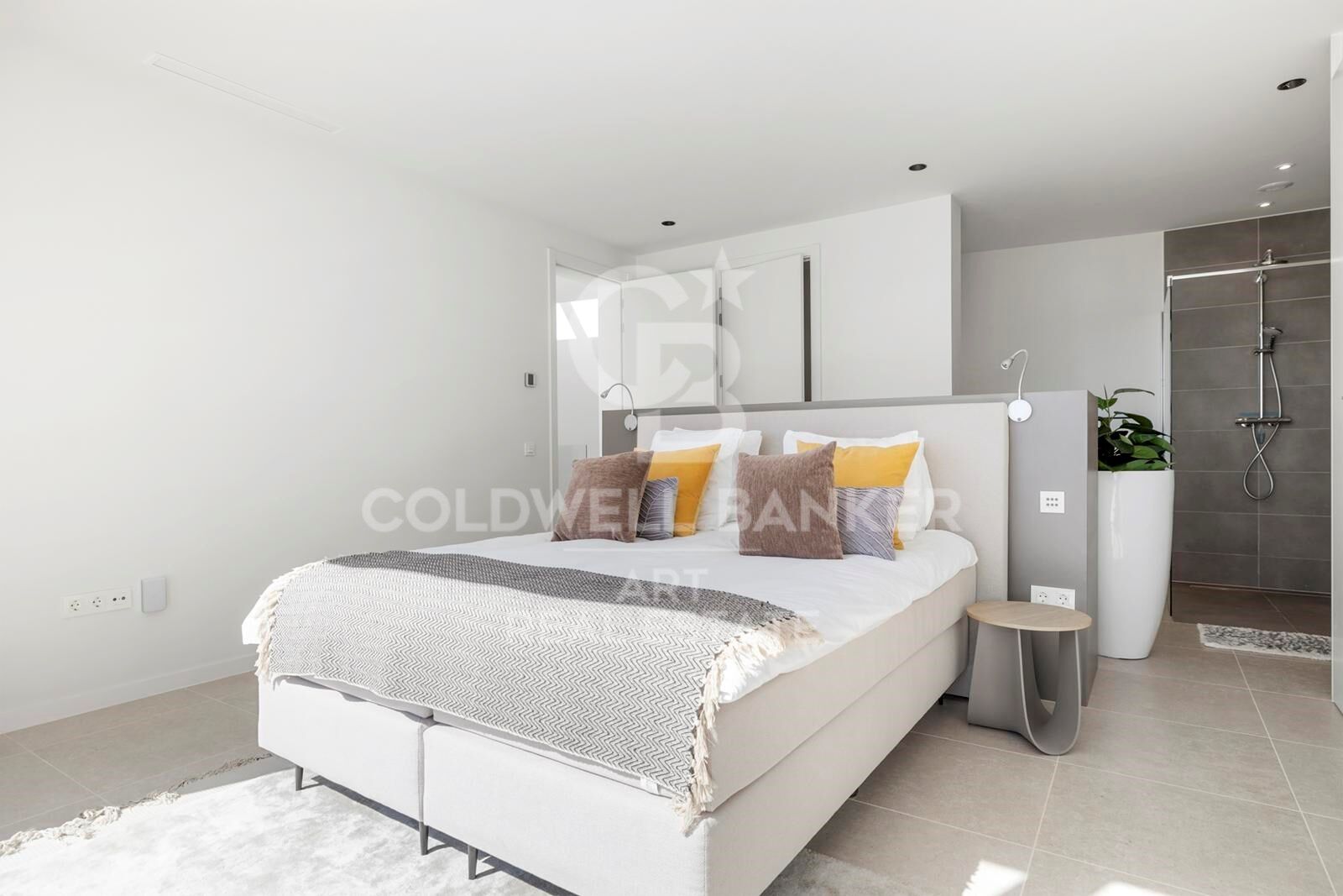 Villa in Benahavis, Malaga, Spain 5 bedrooms, 407 sq.m. No. 158815