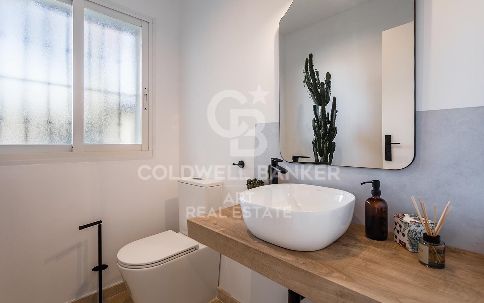 Townhouse in Benahavis, Malaga, Spain 4 bedrooms, 352 sq.m. No. 158819