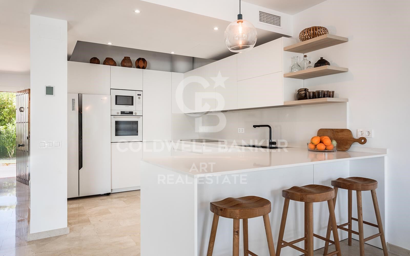 Townhouse in Benahavis, Malaga, Spain 4 bedrooms, 352 sq.m. No. 158819